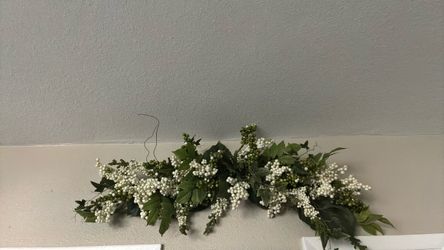 Faux Greenery Berry Swag Garland