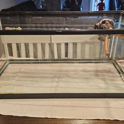 40 Gallon Terrarium with accessories!