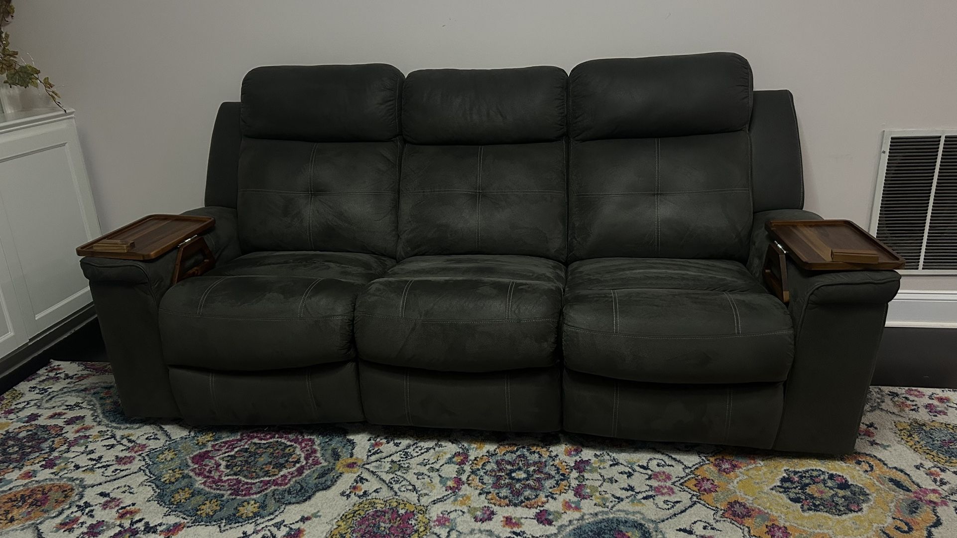 Ashley’s Reclining 3 Seater Sofa And Reclining Loveseat