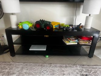 Tv stand