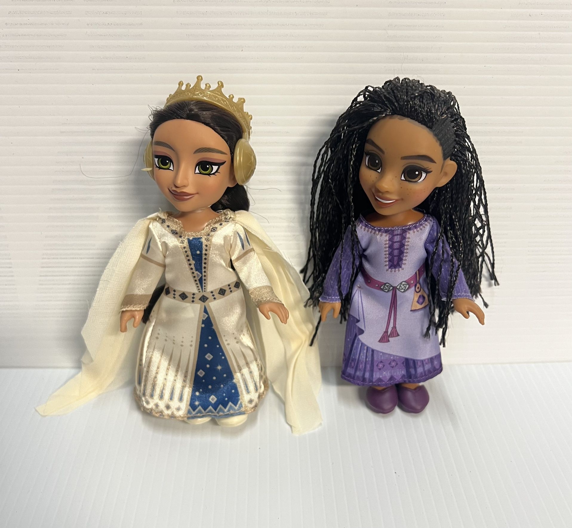 Disney Wish Asha & Queen Amaya 6 inch Petite Dolls