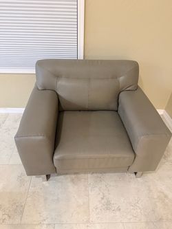 Oversized Gray Leather-Look Accent Chair