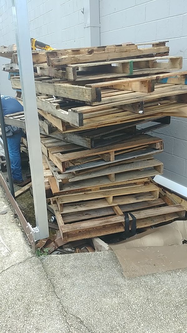 40 free pallets for Sale in Jacksonville, FL OfferUp