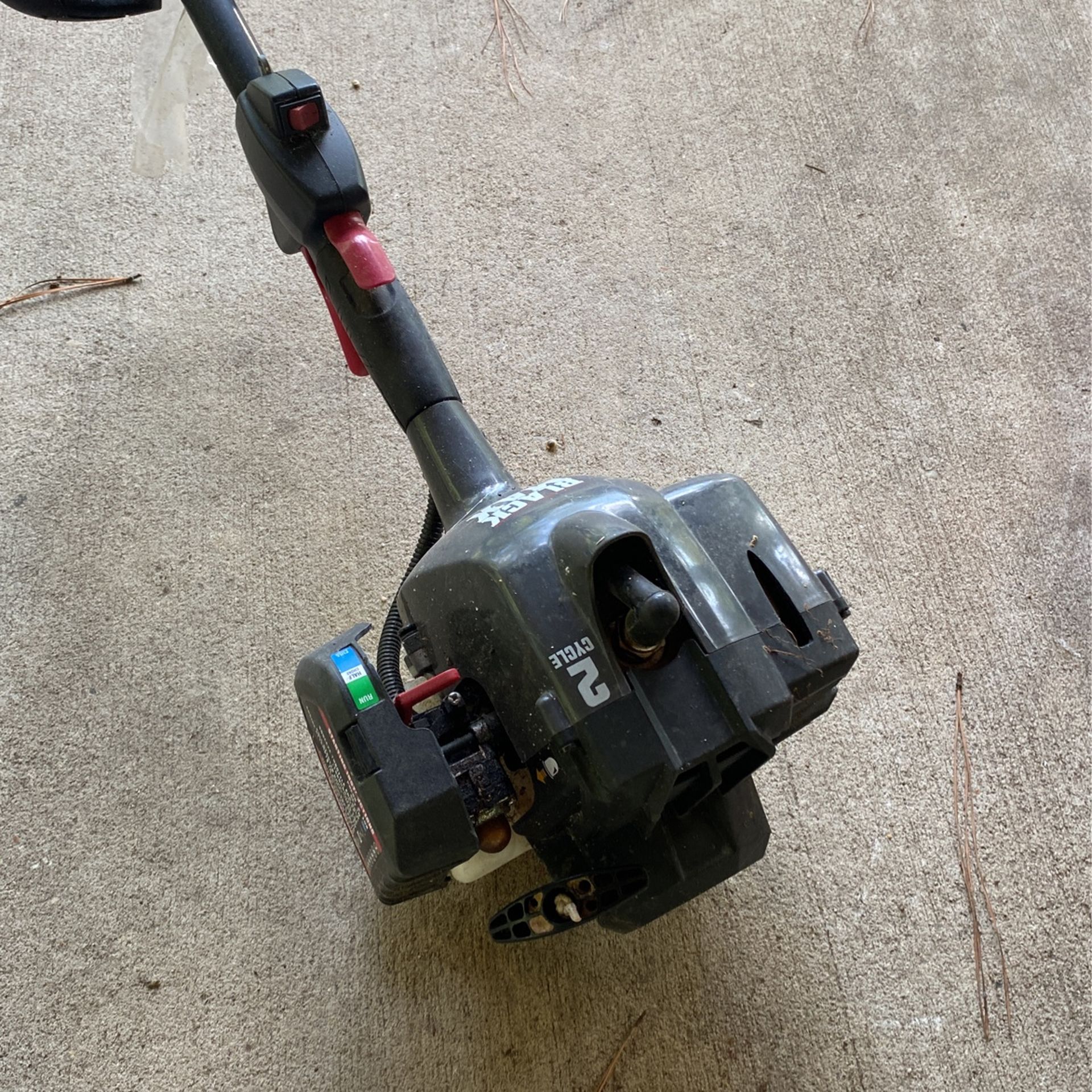 Black Max 2 cycle Weed Eater/trimmer for Sale in Tallassee, AL OfferUp