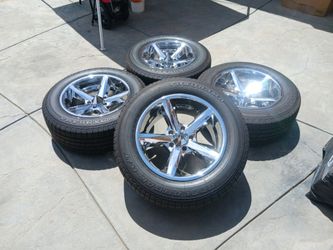 KMC 5 lugs wheels