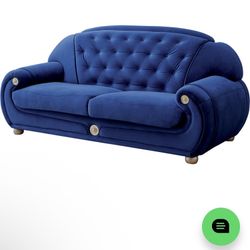 6 Piece Living Room Set $800 Cash Only 