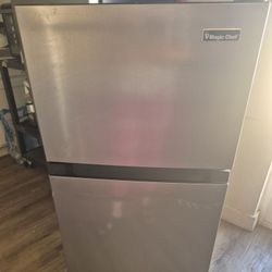 Refrigerador 44 Pulgadas 