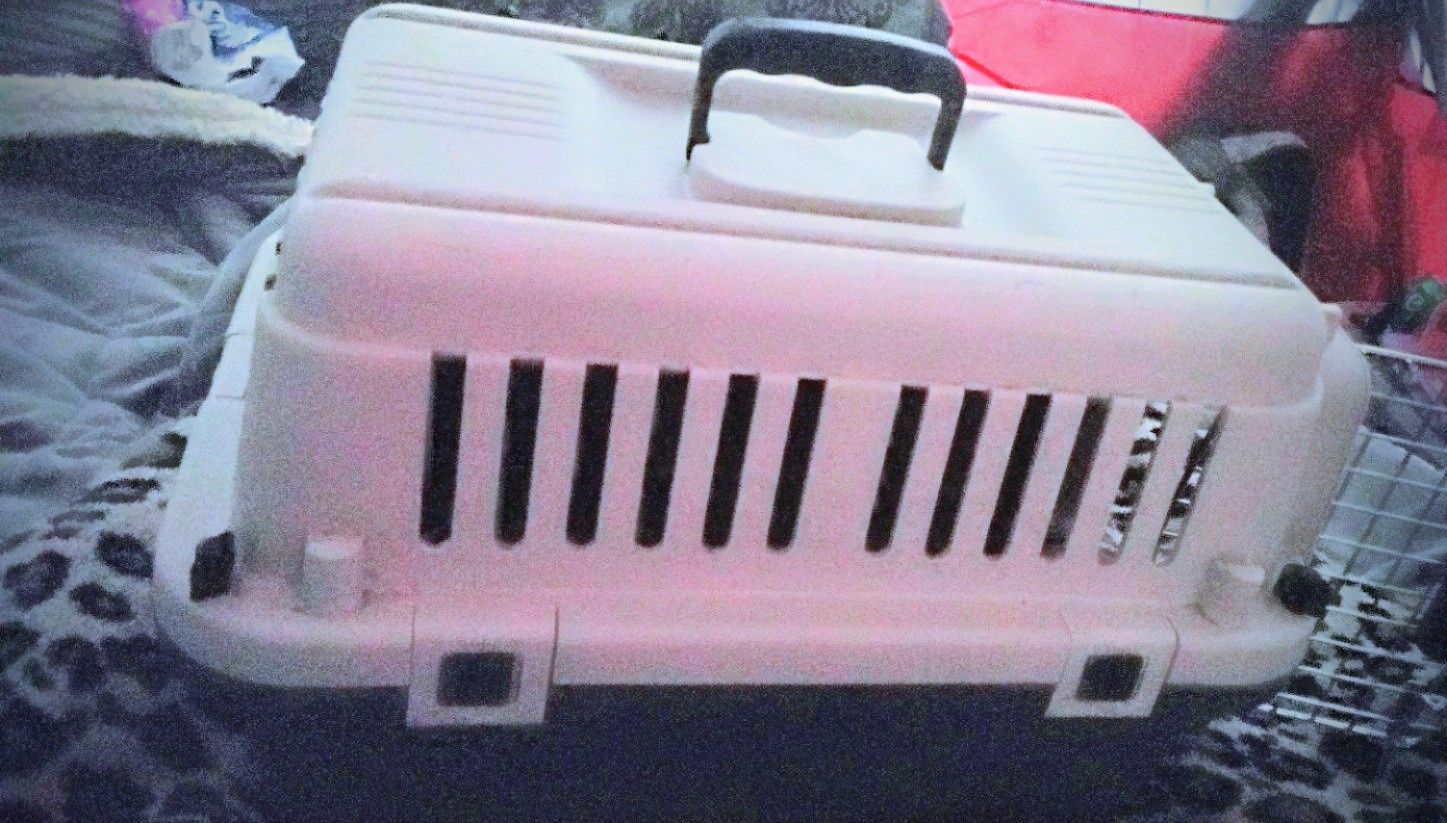 Small Cat Carrier