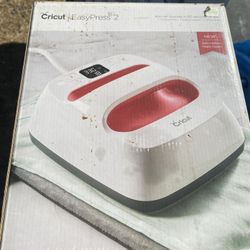 Cricut Maker And Cricut Easy Press