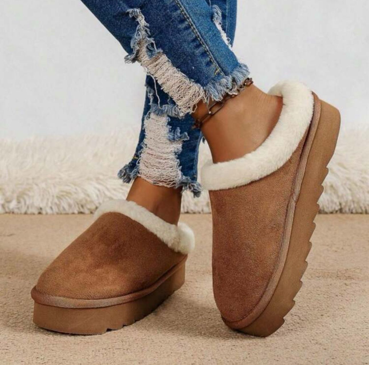 Women's Fuzzy Platform Slippers Warm Cozy Indoor Outdoor Faux Lined Clog Slippers