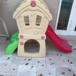 Little Tikes  Hide And Seek Climber