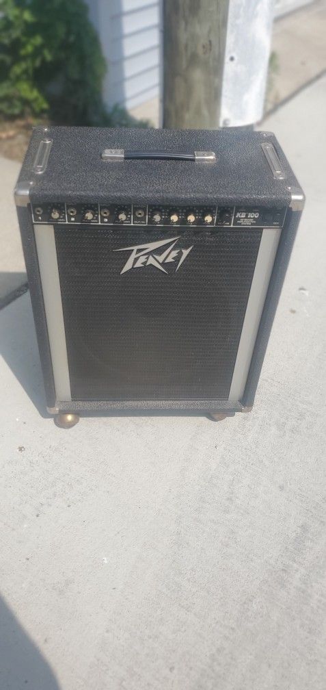 Peavey KB-100 Amp