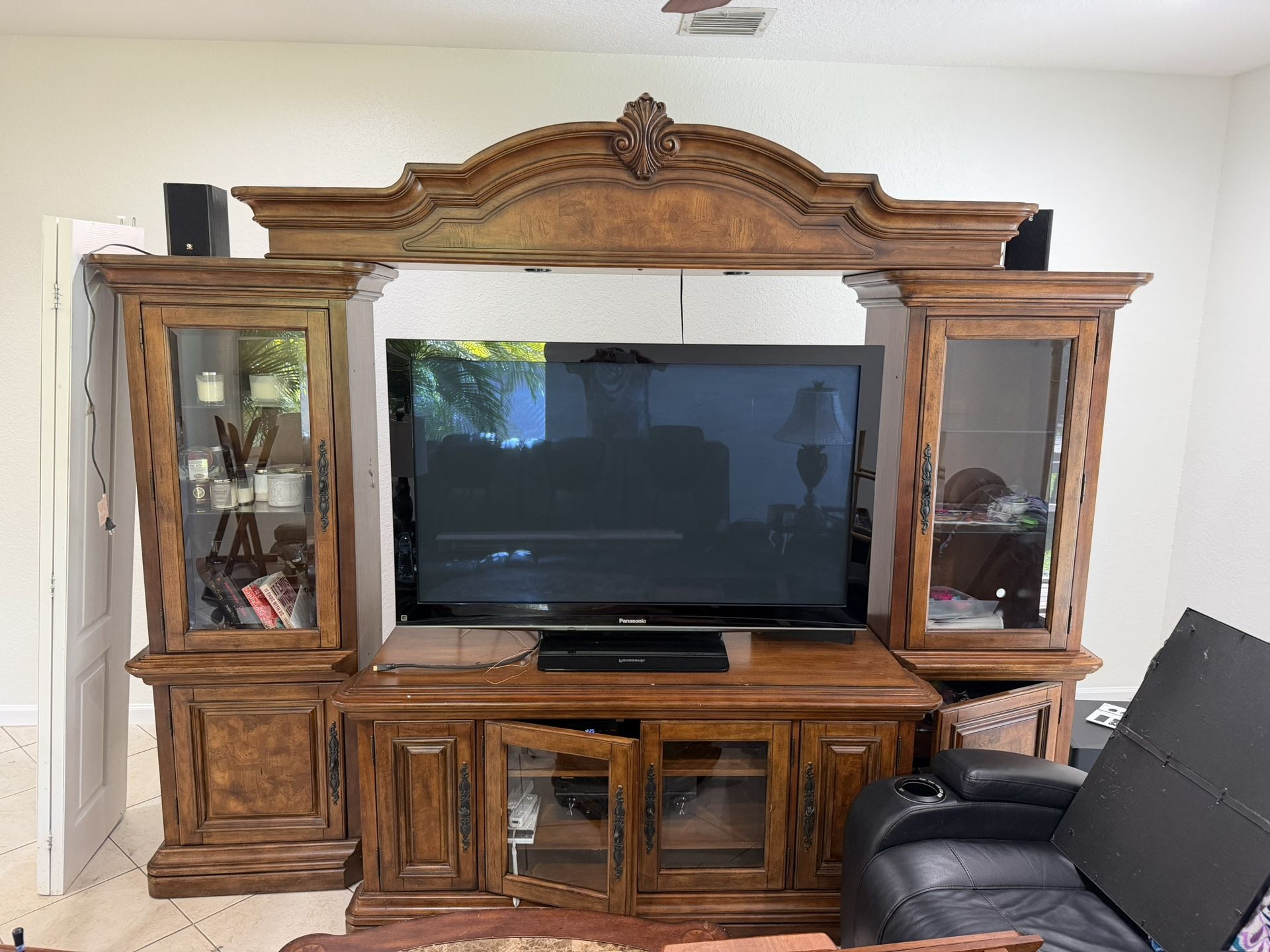 Tv Entertainment Center
