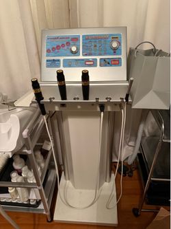 Forget LED masks or systems !! MAVI Skin Professional Cold Laser Facial System | Swiss-Made | Sapphire Microdermabrasion | Medical Spa Equipment