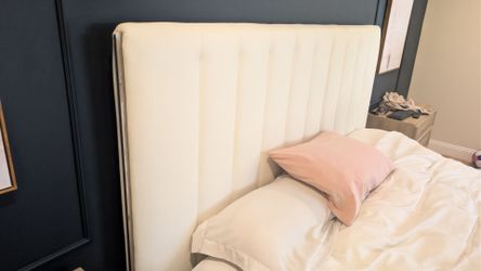 King bed frame