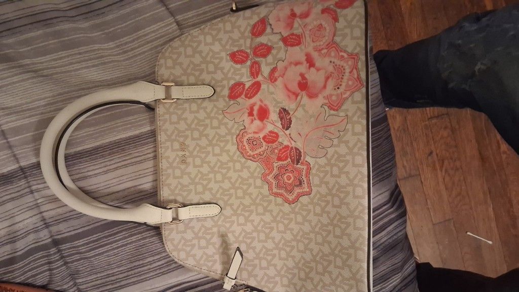 Micheal Kors Purse Brand New 