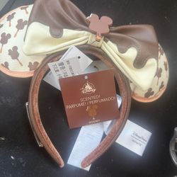 Minnie Mouse Ears Ice Cream  