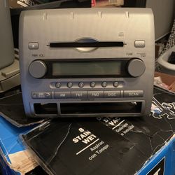 2006 Toyota Tacoma Stock Stereo