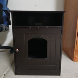 Covered Litter Box