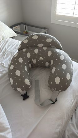 Nursing pillow