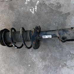 2017-2020 Hyundai Elantra Front Passenger RH Strut