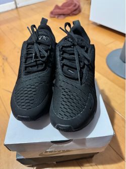 Air max 270 all black size 6.5 women