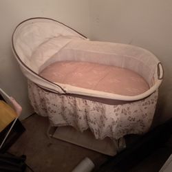 Bassinet 