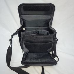 DIGITAL CAMERA SHOULDER BAG W/BELT LOOP