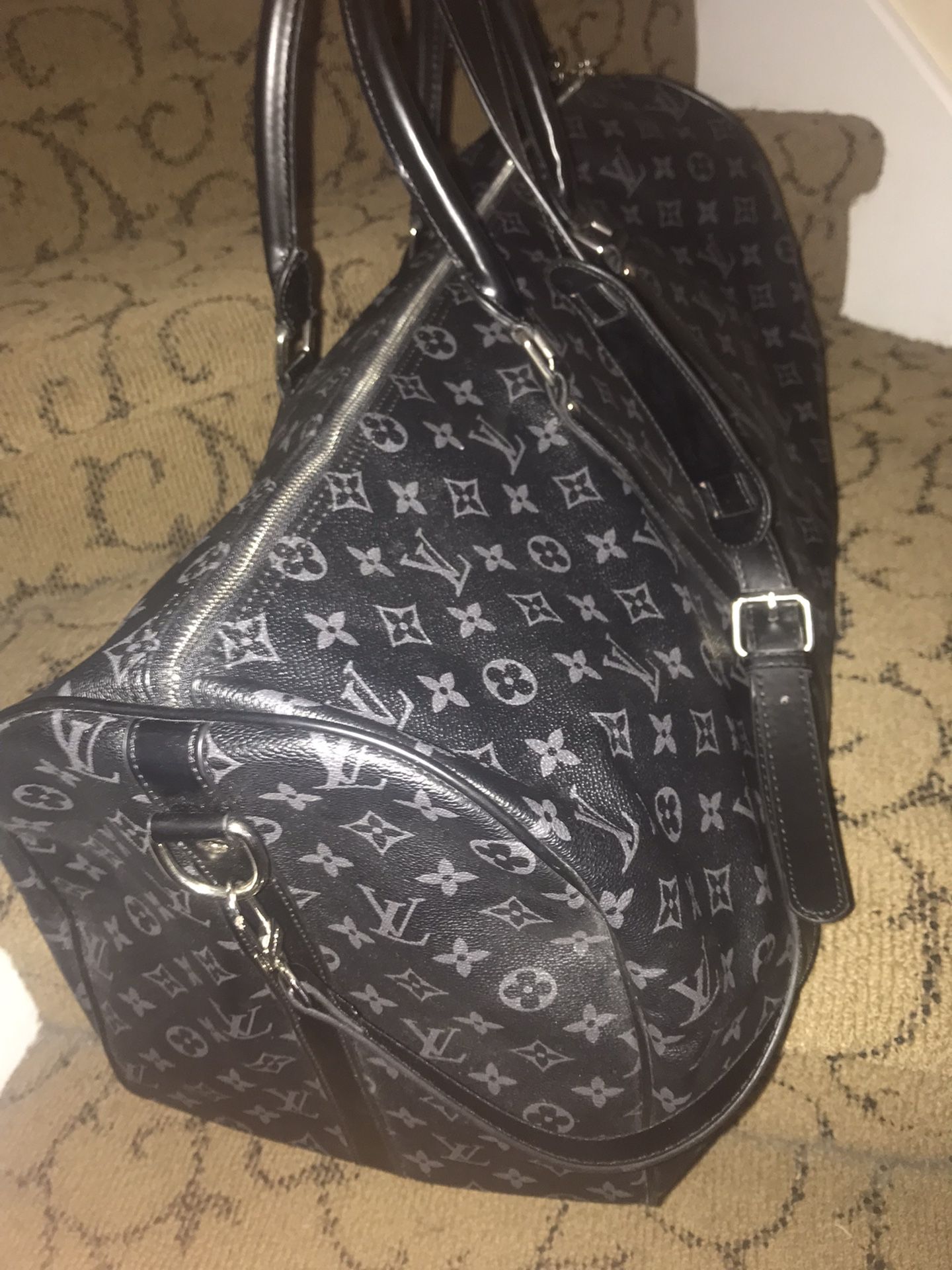 Louis Vuitton Duffle Bag for Sale in The Colony, TX - OfferUp