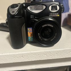 Nikon Coolpix 5000 digital camera.