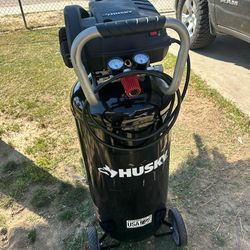 Husky
20 Gal. 200 PSI Oil Free Portable Vertical Electric Air Compressor