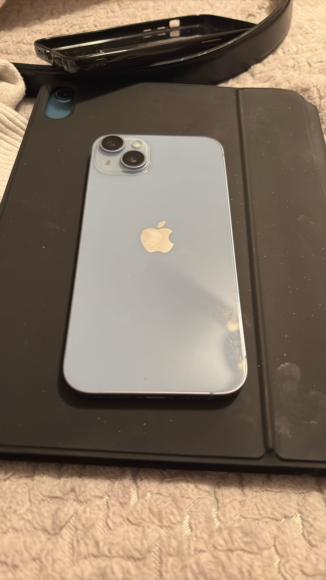 iPhone 14 Plus