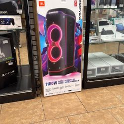 JBL Partybox Ultimate 1100 W ( Warranty) 