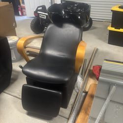 Shampoo Chair