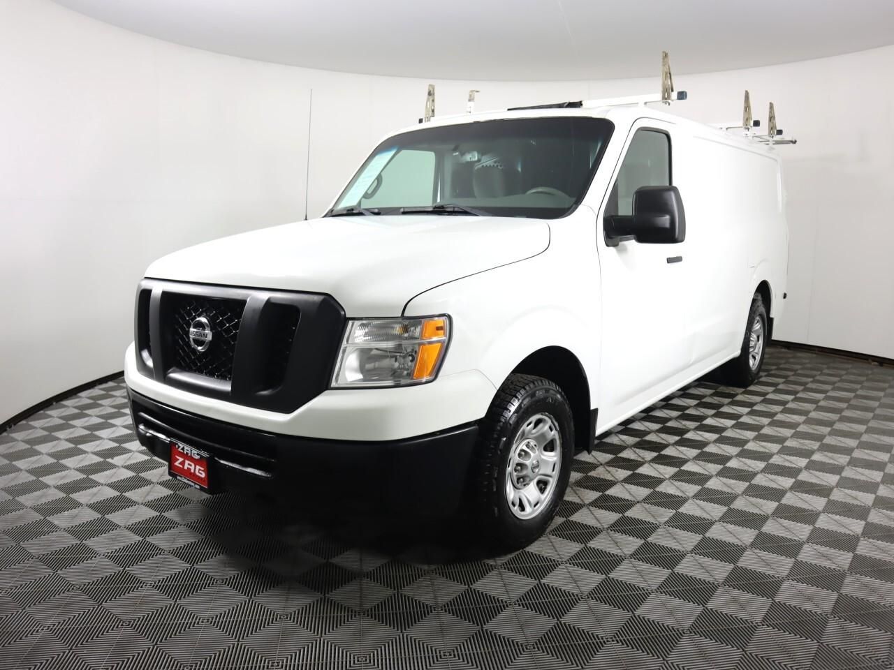 2015 Nissan NV Cargo NV2500 HD