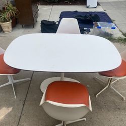 Vintage Table And Chairs 