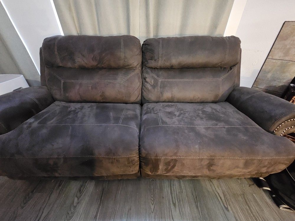 Gray Reclining Couch Set