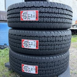 Set 245/70/17 LT  Firestone Like New 