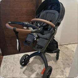 Stokke Xplory stroller