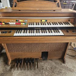 Yamaha Electone Organ with Bench