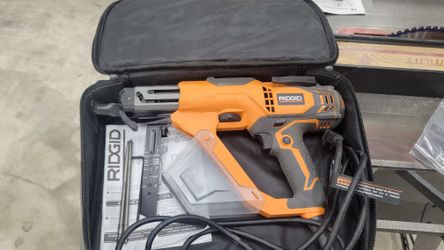 6.5 Amp 3 in. Drywall and Deck Collated Screwdriver and #2 x 6-1/4 in. Phillips Collated Screw Gun Bit
