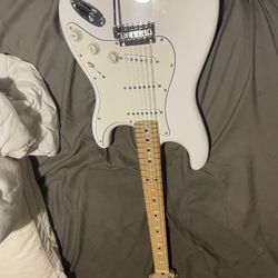 Fender Stratocaster 