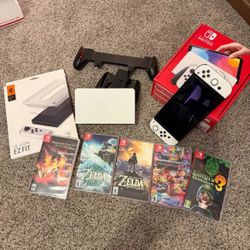 Switch OLED Model HEG-001 Handheld Console - 64GB - White with extras 