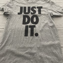 Nike shirt 