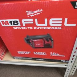 Milwaukee Air Compressor 