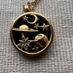 New Tai Designer Women Galaxy 18kt gold galaxy pendant necklace