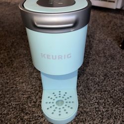 Keurig Mini Single Serve K-Cups Coffee Maker 
