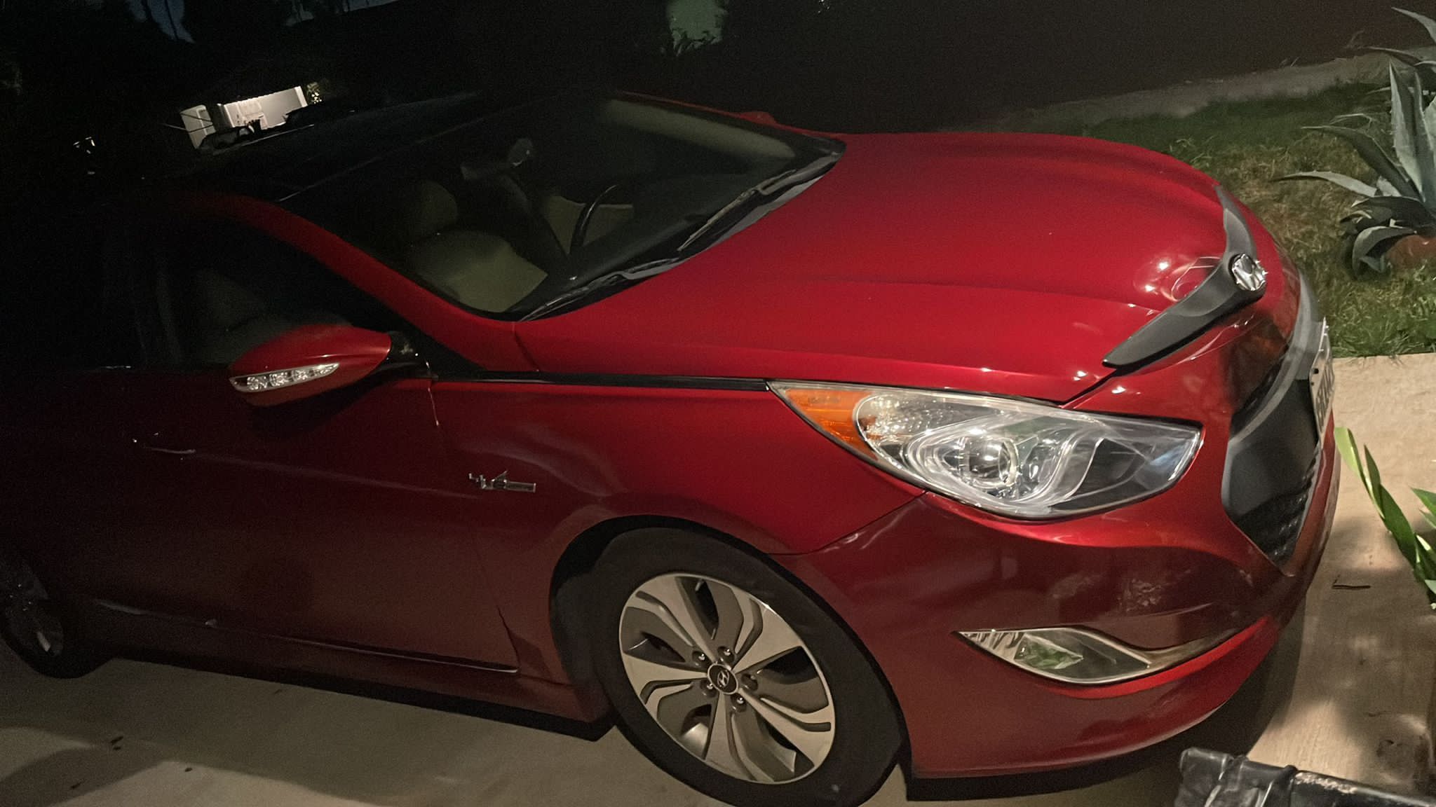 2013 Hyundai Sonata Hybrid