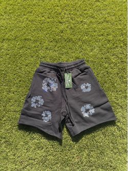 These shorts look amazing! The sparkle detail is so eye-catching. I'd say a title like "Glimmering Comfort" or "Sparkle & Chill" would perfectly captu