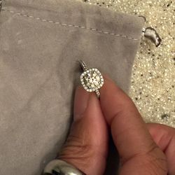 Engagement Ring 1.4 Carat Brilliant Round - Size 7.5